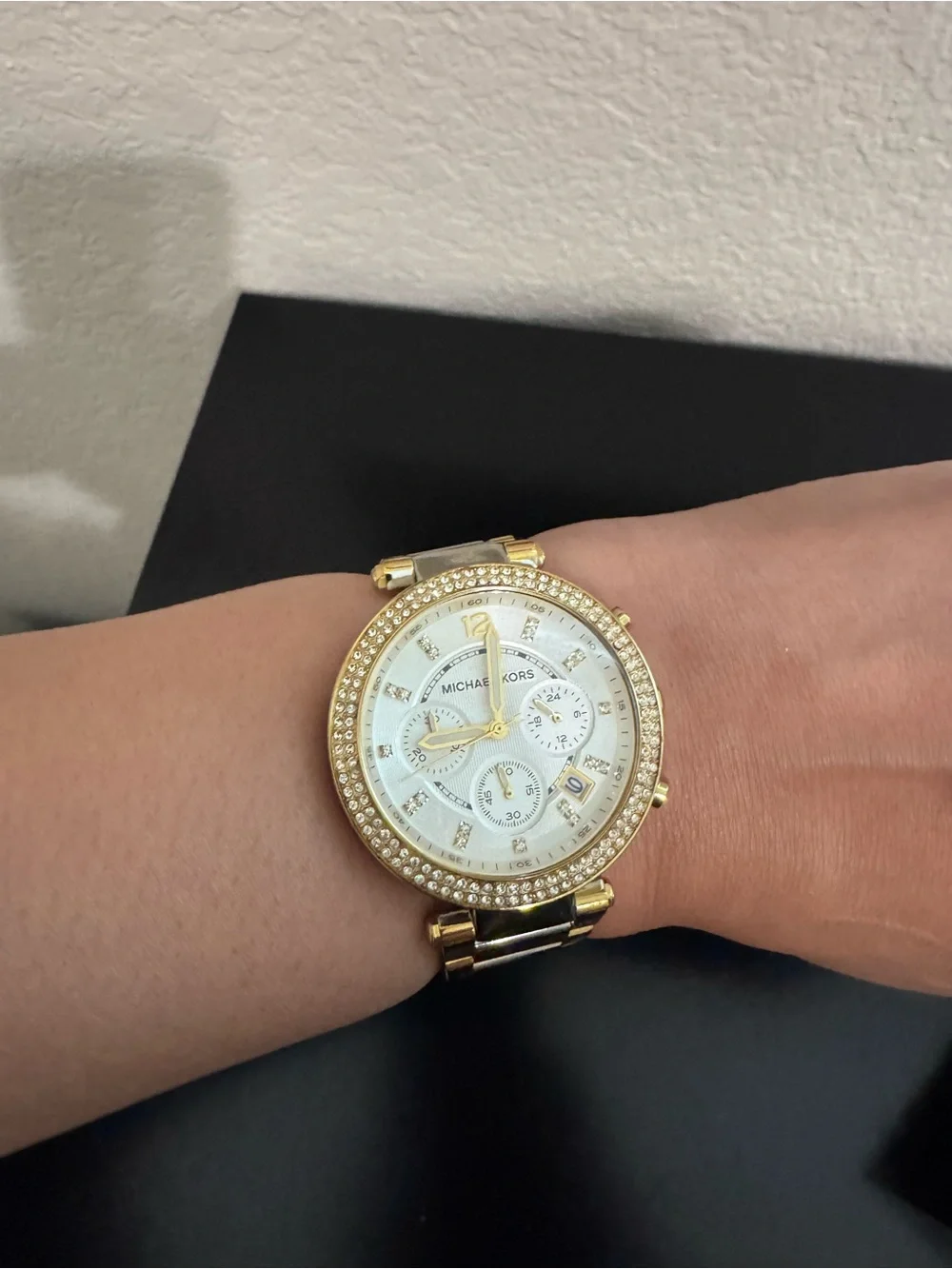 Michael Kors MK5687 Bradshaw Two Tone Women’s Watch!